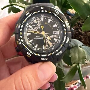 Vintage Timex Expedition Altimeter Black Watch
